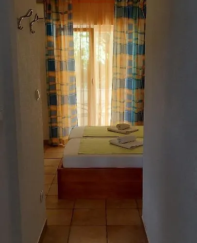 And Stipe Gæstehus Podstrana