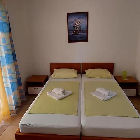 Guest house And Stipe Podstrana