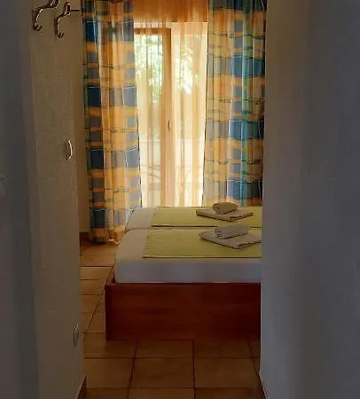 And Stipe Guest house Podstrana