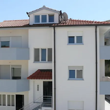 Guest house And Stipe