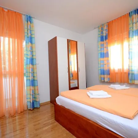 Guest house And Stipe